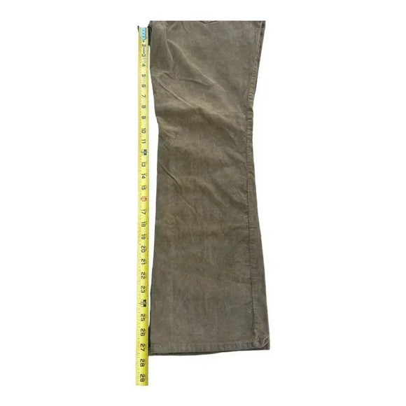 Eddie Bauer Slightly Curvy Straight Bootcut Corduroy Olive Pants Size 6 - Picture 4 of 11
